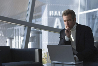 專業的高端網站建行業就業前景非常廣闊